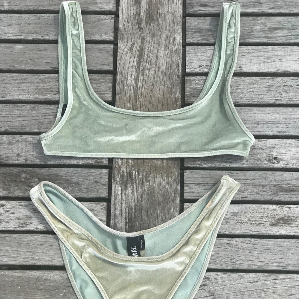 Triangl Velvet Bikini Size XSmall⚡️SOLD